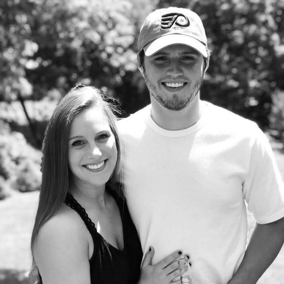 Meet your Posher, Sarah - Picture 1 of 1